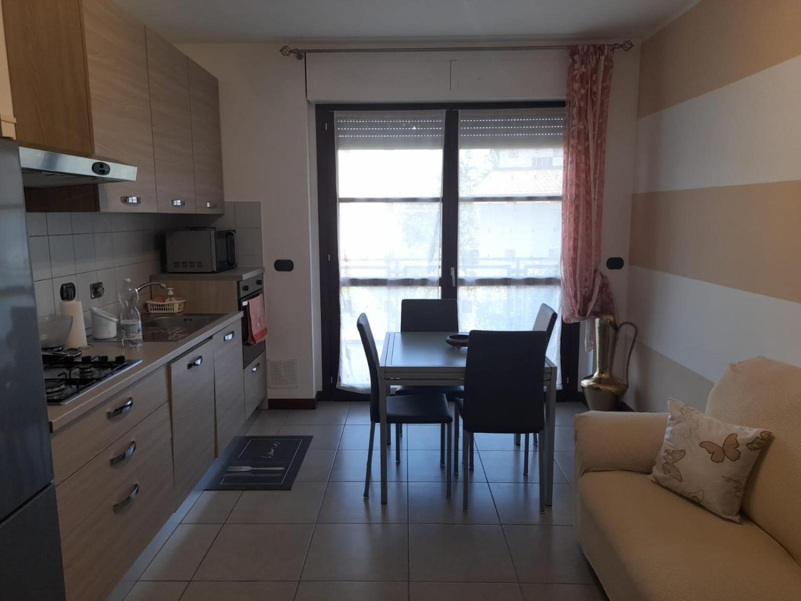 Relax Preserasca-Modern Apartment-Borgo Mercato-Moncalieri Buitenkant foto