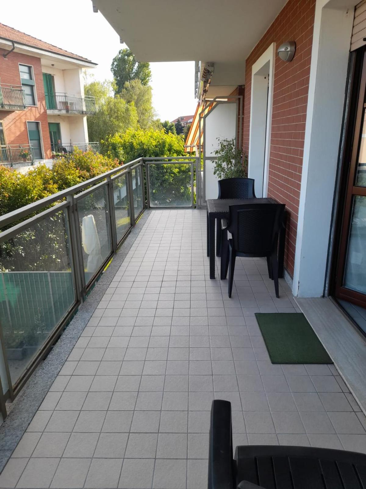 Relax Preserasca-Modern Apartment-Borgo Mercato-Moncalieri Buitenkant foto